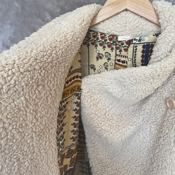 🎉NWOT Mystree Teddy Bear Oversized Wrap Front Coat, Size LG,Cream/Multi … - Picture 5 of 9